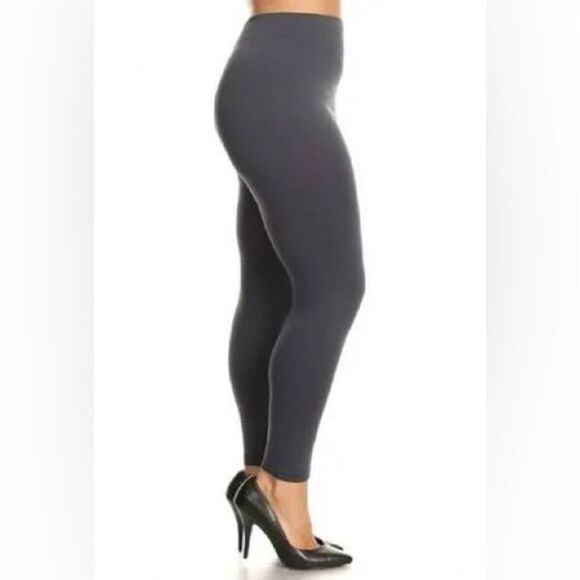 YELETE Reg High Waisted Leggings Charcoal NWT - Picture 3 of 8